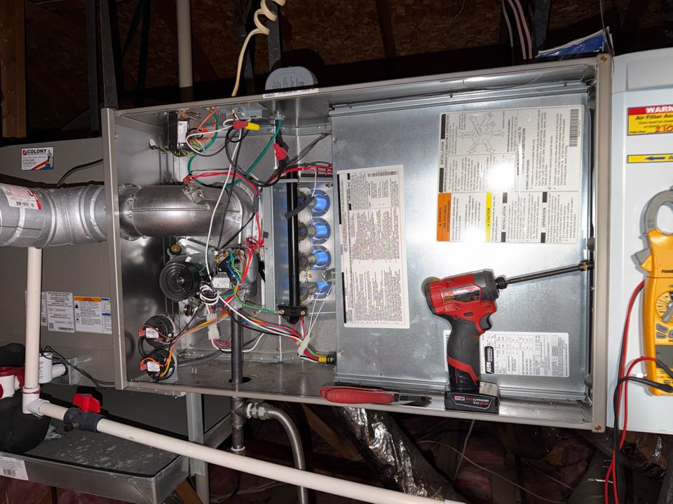 Carrier natural gas furnace maintenance 