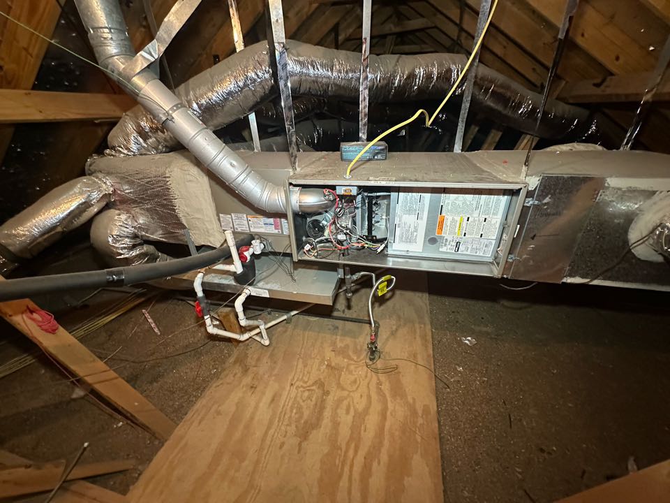 Performing a heating tuneup on one Carrier gas furnace 
