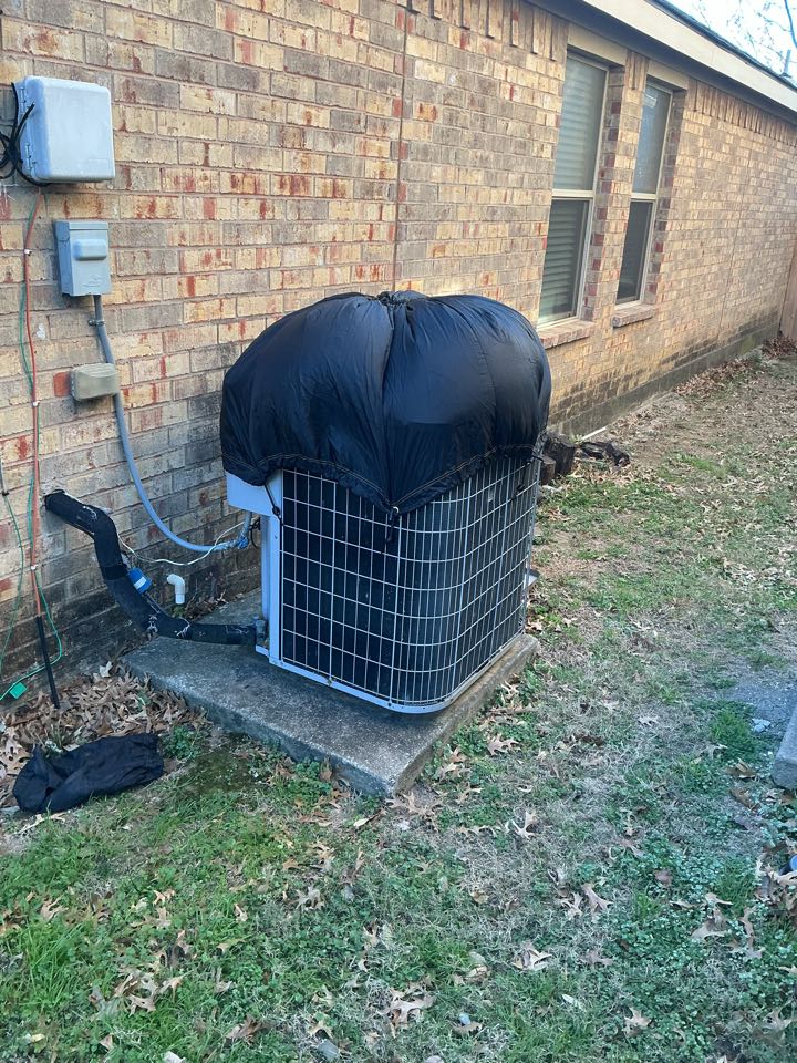 Performing a cooling inspection on one Carrier system 