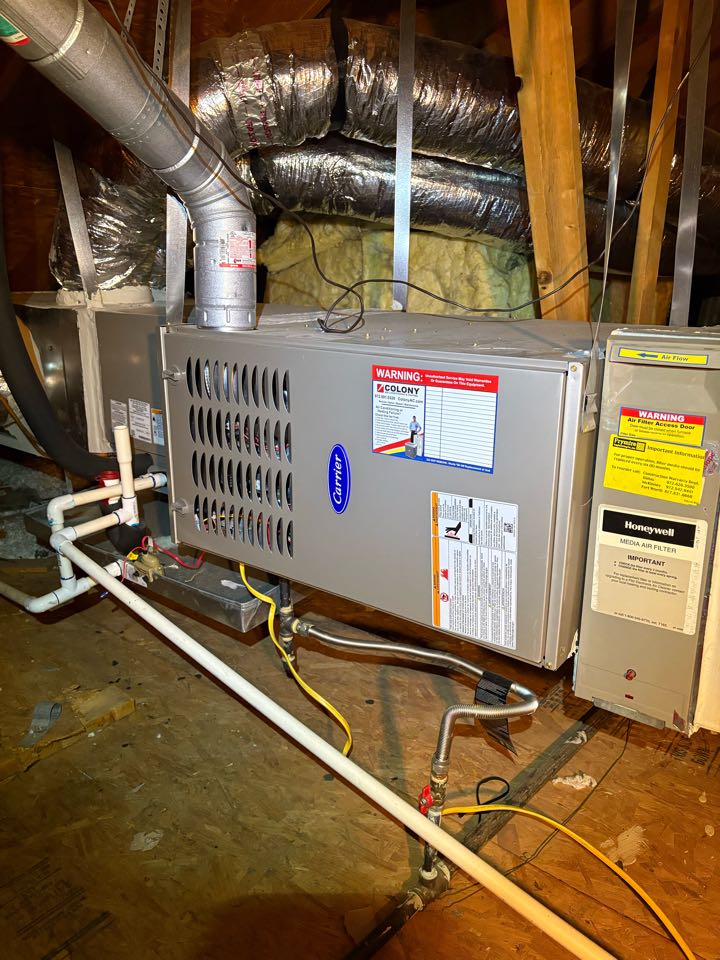 Performed a heating tune up on a carrier gas furnace in Lewisville 
