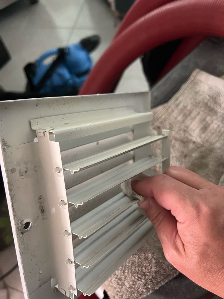 Duct and dryer vent cleaning Boynton Beach 