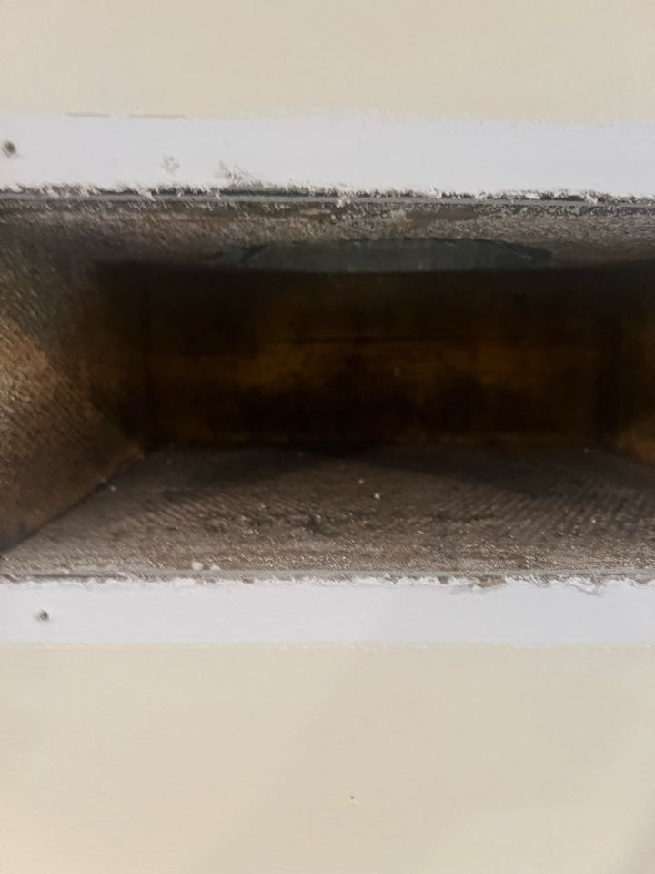 Duct and dryer vent cleaning Boynton Beach 