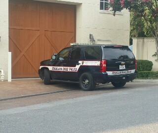 Dallas, TX - Handling some tickets for a few clients in Highland Park. I stopped and spoke with the town's only motorcyle officer. He told me about the bike he chose and outfitted for the job and mentioned that he gets paid to ride and meet people. Said he likes to meet people. I thought to myself, "Even if they don't like meeting you?" But he's super nice so maybe that removes some of the sting. Dallas, TX - Handling some tickets for a few clients in Highland Park. I stopped and spoke with the town's only motorcyle officer. He told me about the bike he chose and outfitted for the job and mentioned that he gets paid to ride and meet people. Said he likes to meet people. I thought to myself, "Even if they don't like meeting you?" But he's super nice so maybe that removes some of the sting.