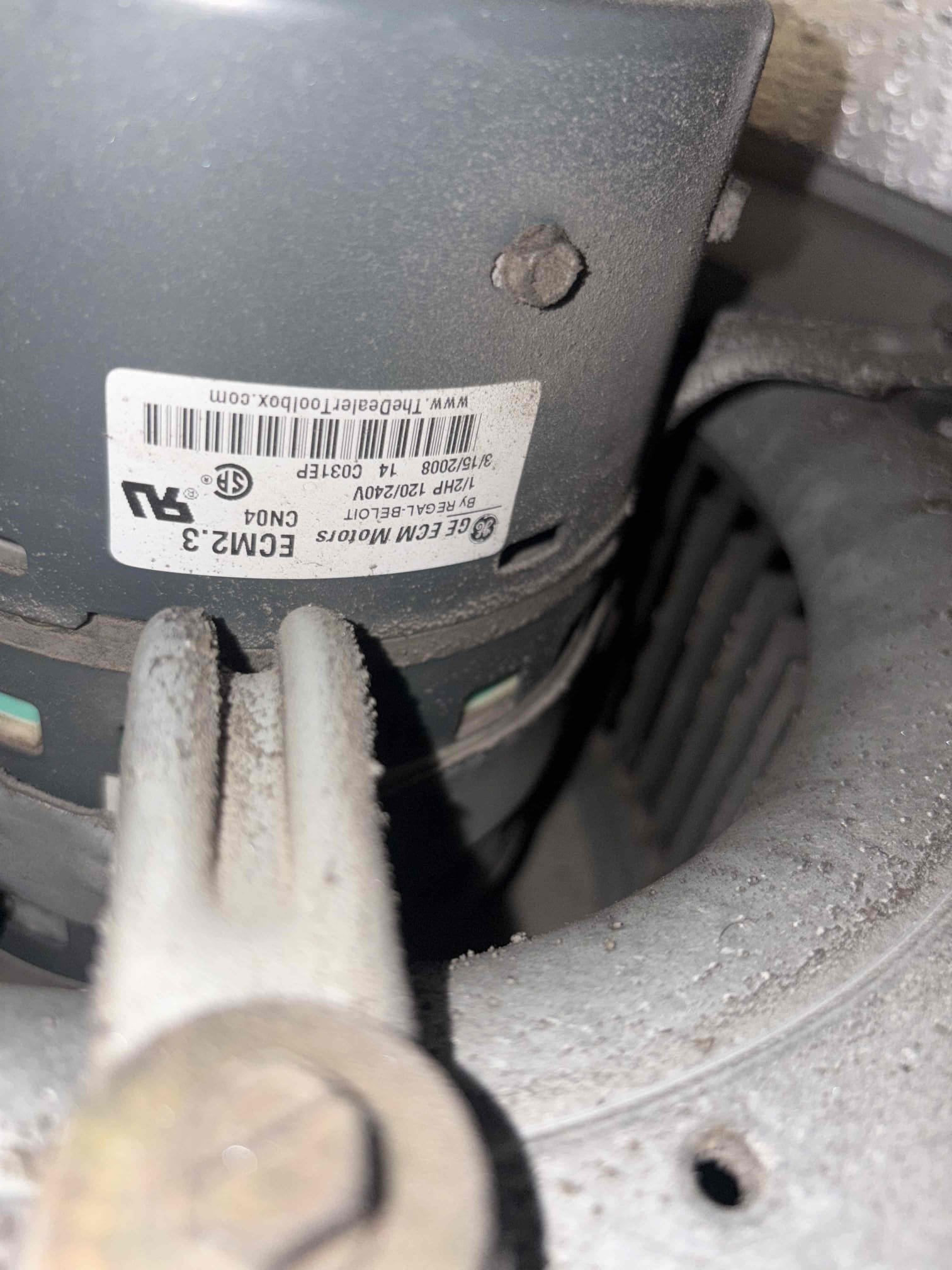 Air handler motor failed (variable speed)
Recommend replacing motor and sanitizing blower wheel  Air handler motor failed (variable speed)
Recommend replacing motor and sanitizing blower wheel
