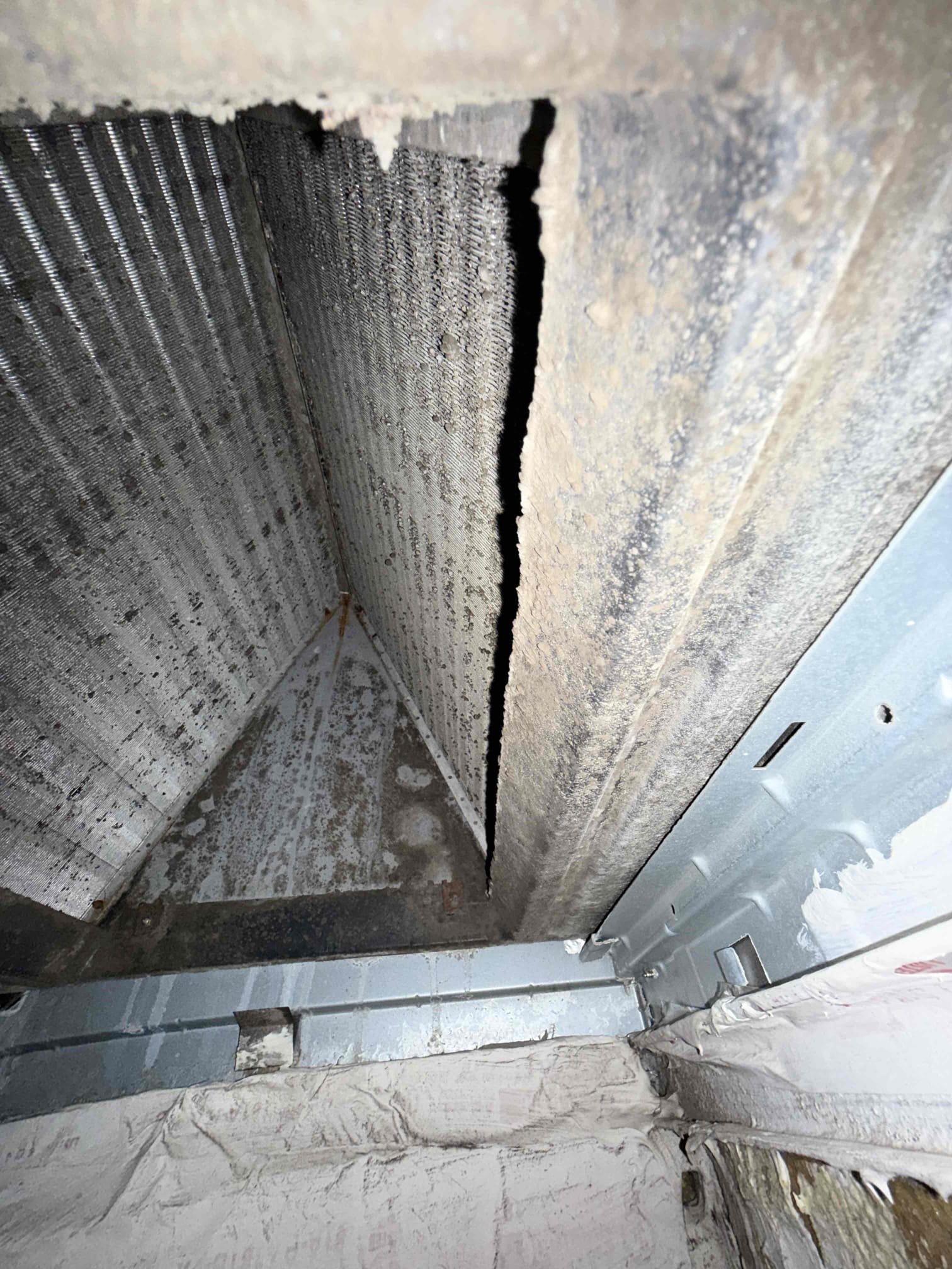 Performed Maitenence on system. Cleaned/treated drain line and primary drain pan. Cleaned condenser coils. Evaporator coils are slightly dirty. Verified safety float switch functionality. Checked amp draw on compressor. Checked amp draw on fan motor. Checked capacitor is within factory range. Made sure all connections are tight. System is cooling with a 20° temperature split at this time.  Performed Maitenence on system. Cleaned/treated drain line and primary drain pan. Cleaned condenser coils. Evaporator coils are slightly dirty. Verified safety float switch functionality. Checked amp draw on compressor. Checked amp draw on fan motor. Checked capacitor is within factory range. Made sure all connections are tight. System is cooling with a 20° temperature split at this time.