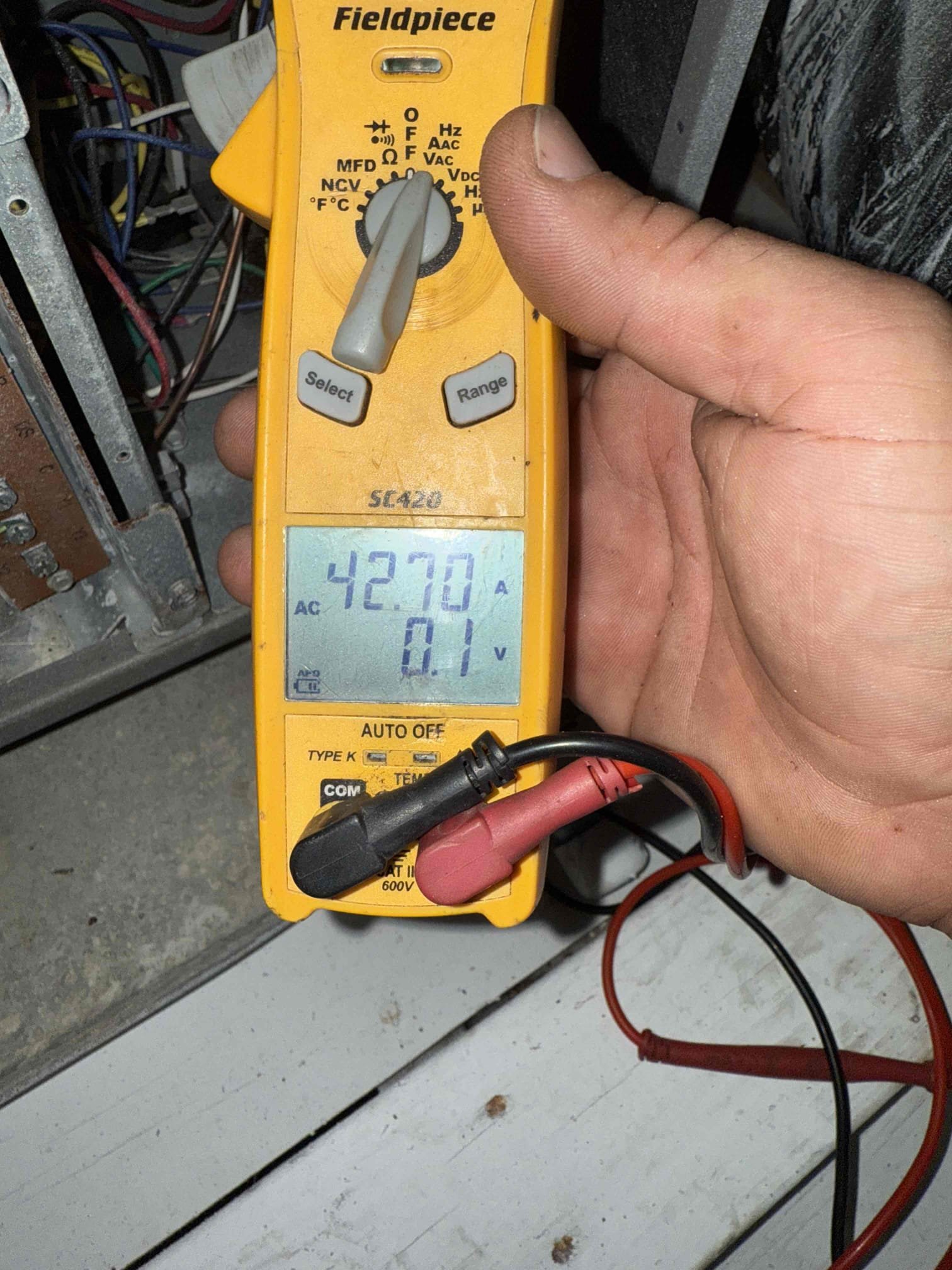 Replaced 10kw heater kit. Start and test. Unit has proper amps. Unit heating at this time. 