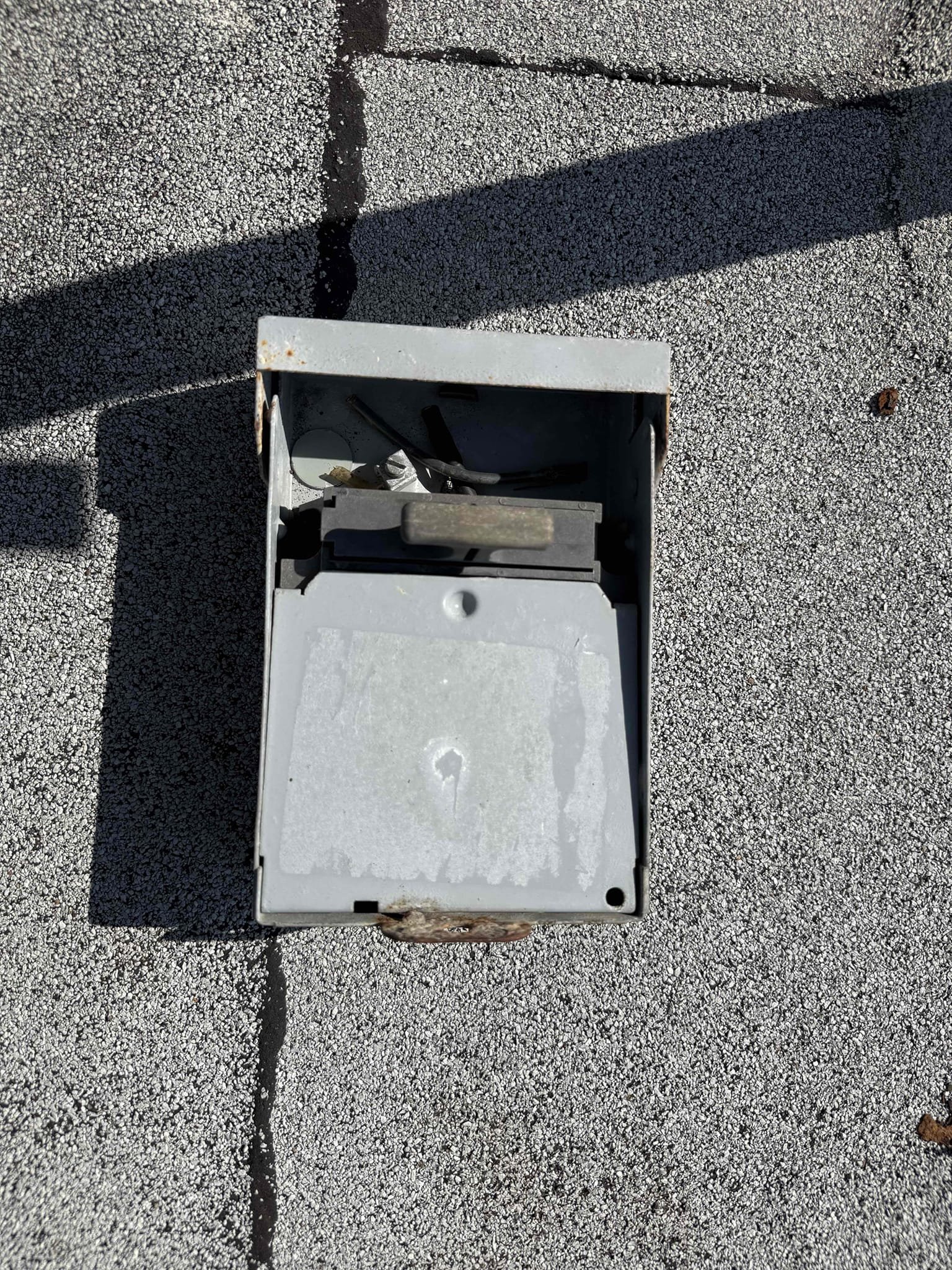 Replaced rooftop condenser disconnect. Start and test. Tax and labor included.