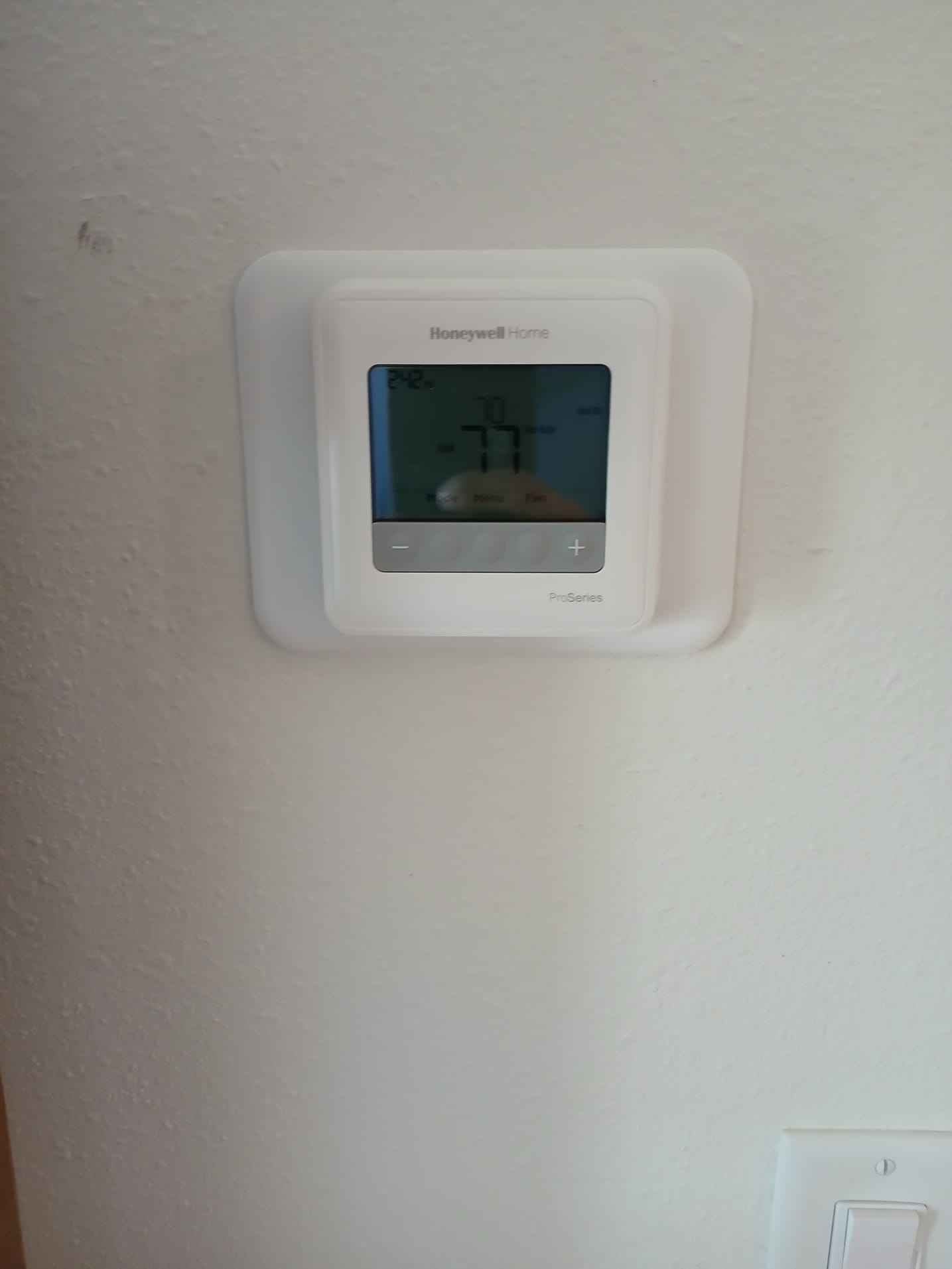 Install New Air Handler 
Install Air Handler UV System
Install New Outdoor Condenser 
UV/Corrosion Coil Coating 
New Filter Drier 
Install Thermostat (Auto Changeover)
Thermostat Wire Included 
Primary Float Safety Switch
UV Rated Outdoor Insulation 
Refrigerant Locking Caps
Flush Existing Refrigerant Linesa,1
Flush Drain Line
Vibration Pads
Hurricane Tie Down Straps
Vacuum System 
Seal Supply/Return Plenums 
Remove Current Equipment
Permitting 
10 Year Parts Warranty
3 Year Labor Warranty 

100% Satisfaction Guarantee 