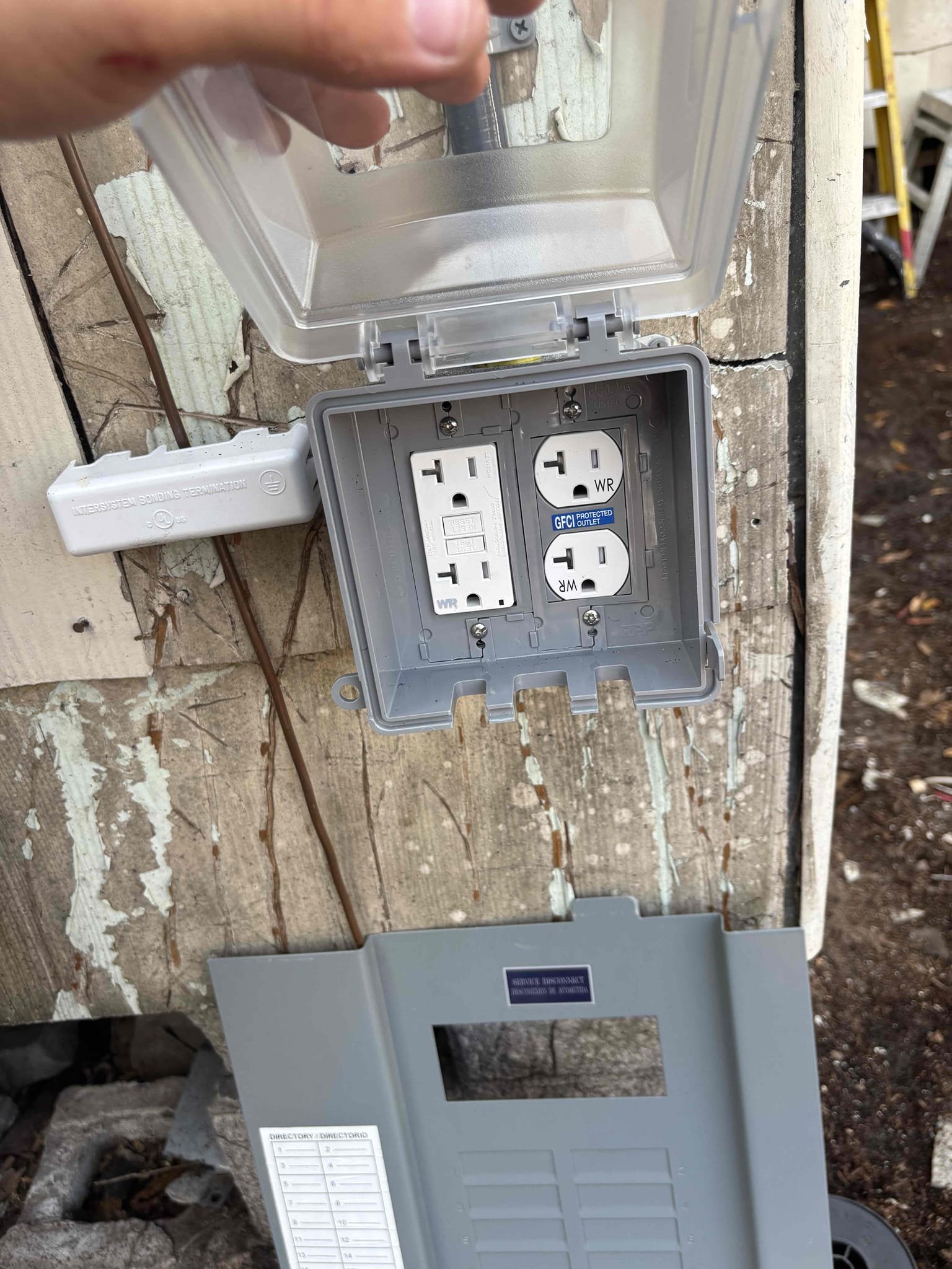 Inspect electrical and pull permits to allow Duke to make up connections to home and provide temporary receptacles for construction

Replaced bad gfi 