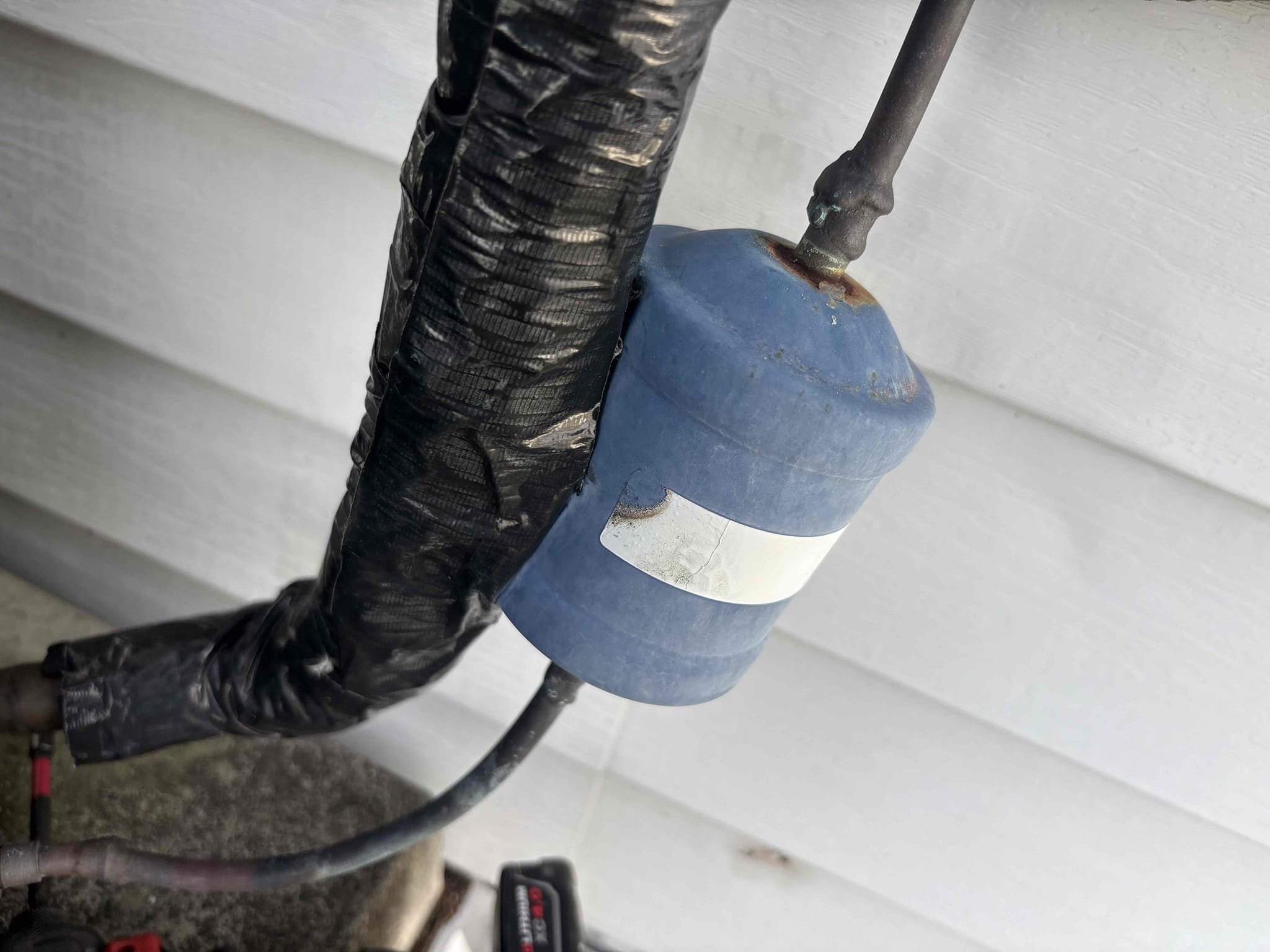 Performed Semi Annual Tuneup 

 Wiped Down Air Handler 

Checked temperature splits 

Checked cap mfd 

Checked contactor 

Inspected wiring 

Compressor amps 

Motor amps 

Cleaned condenser coils 

Cleared drain line and pan 

Checked refrigerant pressures 

Checked blower amps 

Checked filter 

Thermostat operations 

Checked heating and cooling 

Unit is operating at this time 

*contactor starting to pit and rust 
*bacterial growth accumulation on blower/assembly. Too old to remove motor and sanitize. Potential motor failure. 