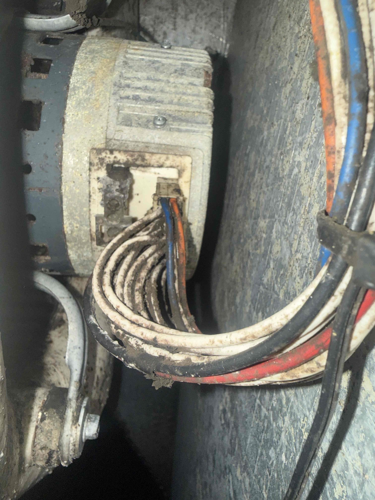 On arrival found thermostat lost programming and was running in heat mode when calling for cooling. Fixed thermostat. Found evap coil and blower extremely impacted with dirt and pet hair. Recommend to pull and clean both coil and blower to prevent premature failure. 