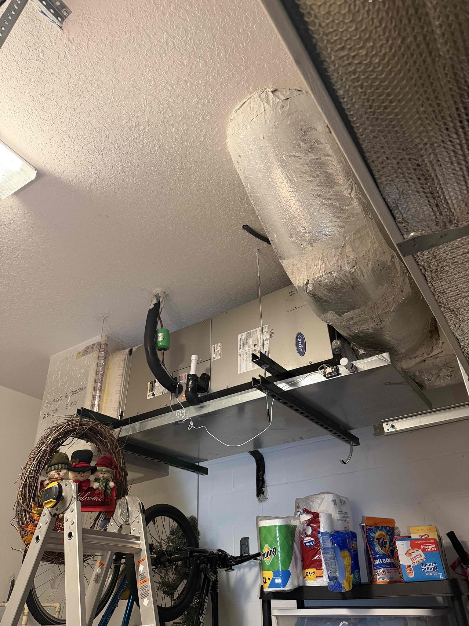 Found bad condenser motor. Client would like to make repair himself. 
Unit not operating properly at this time. 
Capacitor is weak and we recommend replacing. Client would like to make repair himself. 