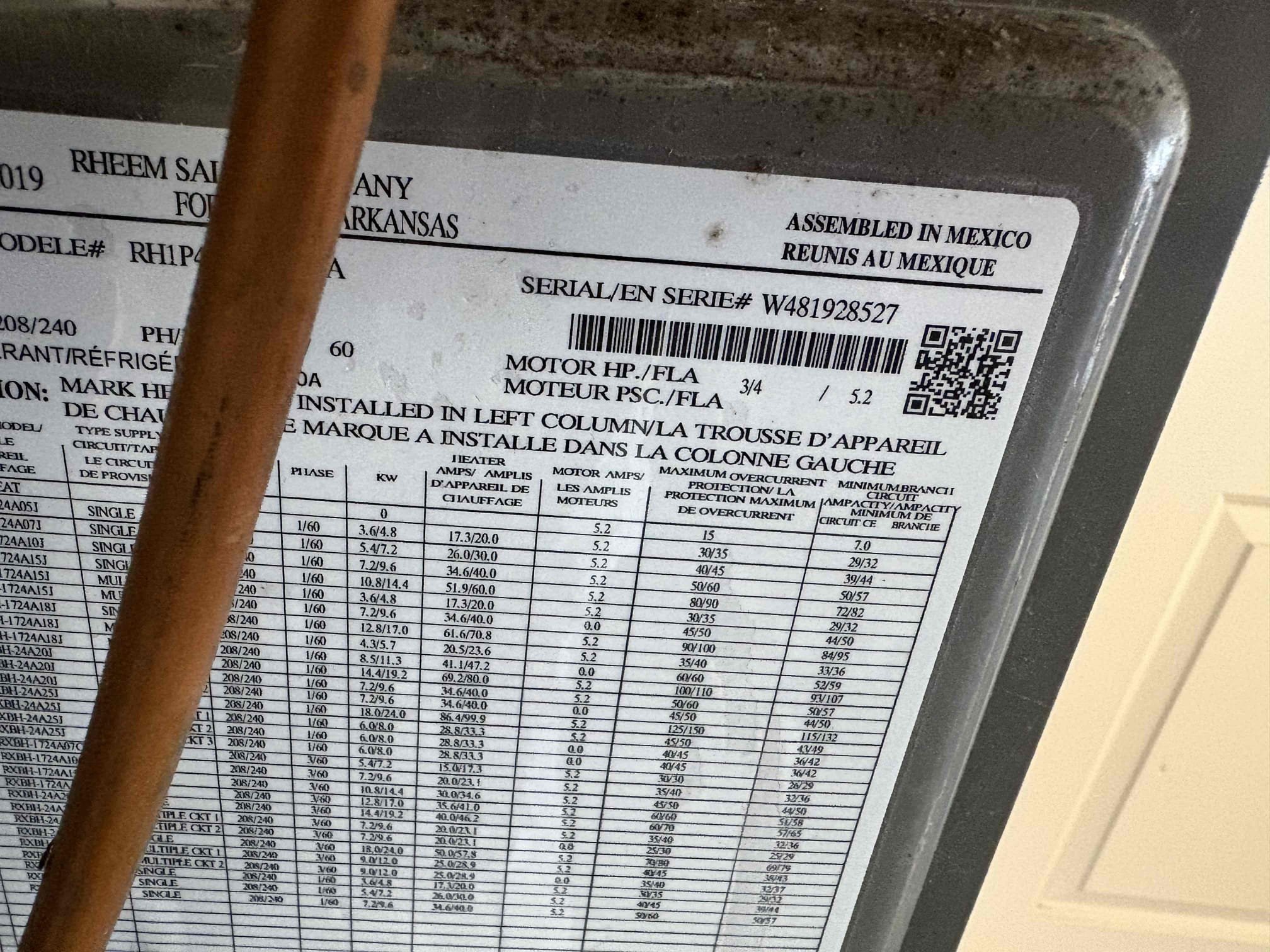 Air handler not running due to failed blower motor capacitor. Replaced and verified system operations 