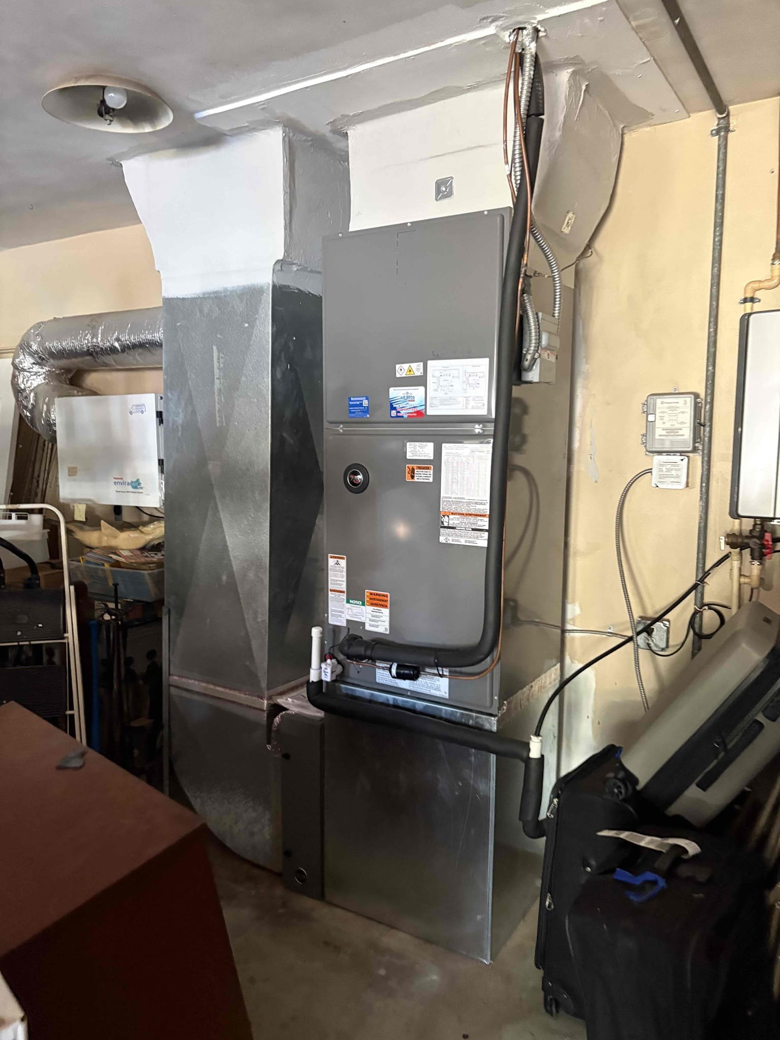 Full System Tuneup 

Unit is operating within manufacture specifications 

Home owner will order filter to replace 