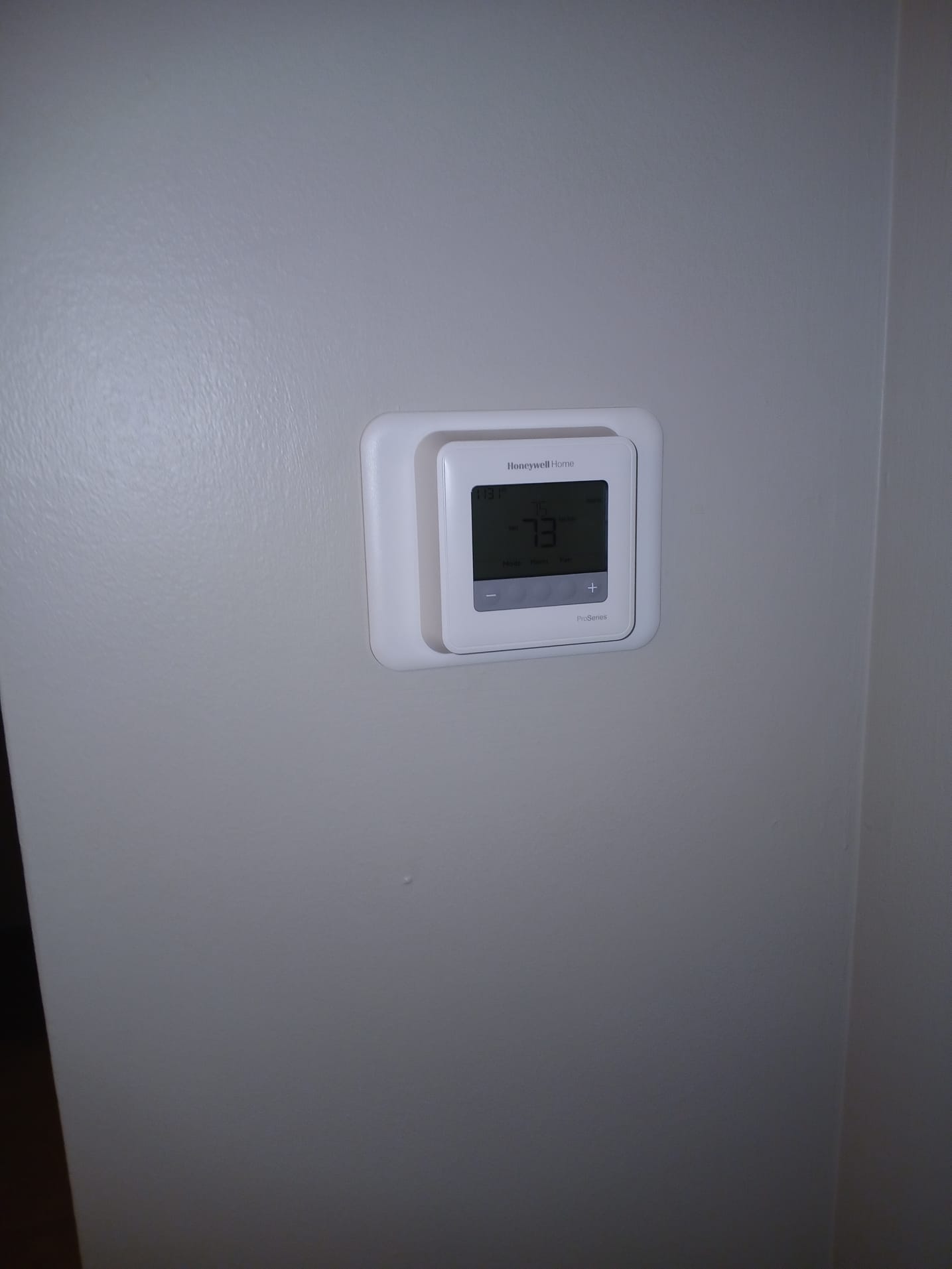 Bosch 3 ton water source heat pump
Safety switch
Vertical pan
Clear drain
T4 Honeywell Digital thermostat
Isolation pads below unit for vibration 
Remove existing equipment 
Connect to existing ducts and electrical 
Seal unit to code
Tax labor and permit included 
10 year parts warranty 
3 year Labor warranty 
Model number: CL036-1VTC-LLTPUA
$400.00 military discount applied