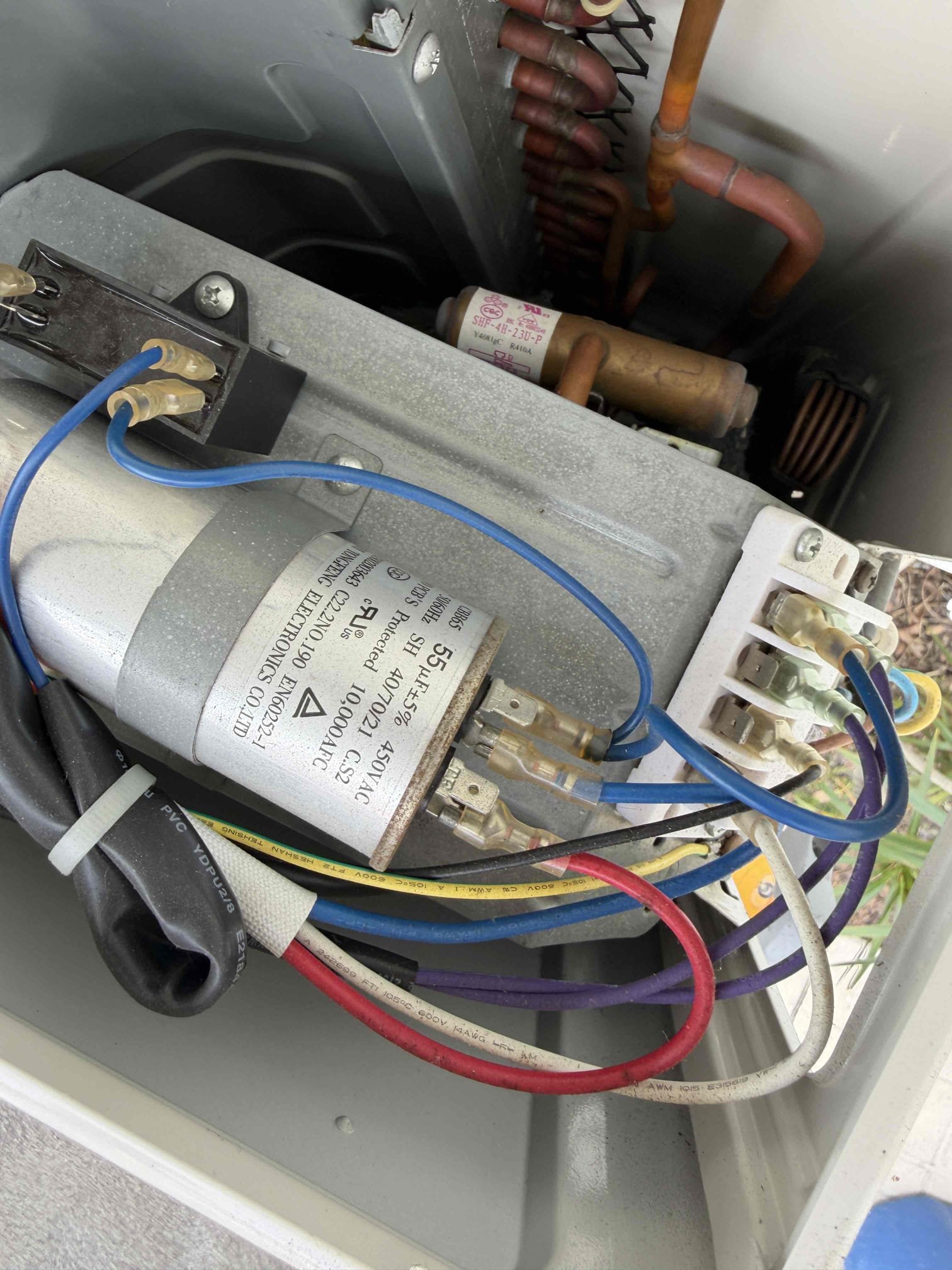 Mini split system is back room not cooling. Found compressor windings open due to overloaded compressor. Cooler compressor down and restarted system. Outdoor fan motor not coming on and causing system to over heat. Fan motor was running on arrival telling us this is an intermittent communicating issue. Tech support not available and no known availability on parts with no guarantees. 
Quote sent for new system with 12 year parts and 3 year labor warranty. 
System is not part of membership plan. 