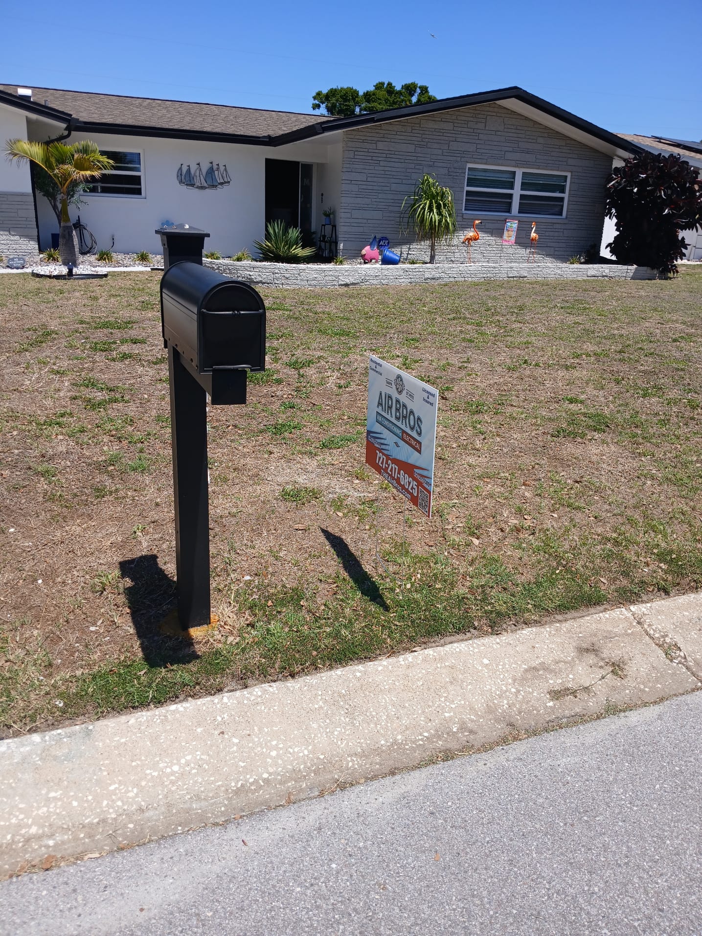 Ruud 3 ton heat pump
15 seer
10 year parts warranty
3 year labor warranty 
*Green cash price*
-Hurricane pad 
-Hurricane tiedowns
-UV rated armorflex
-Screw line cover back to home and silicone gaps
-New hang kit
-Drain pan
-Safeties
-Flush drain
-Keep existing filter system
-Seal to existing plenums 
-100% satisfaction guarantee 