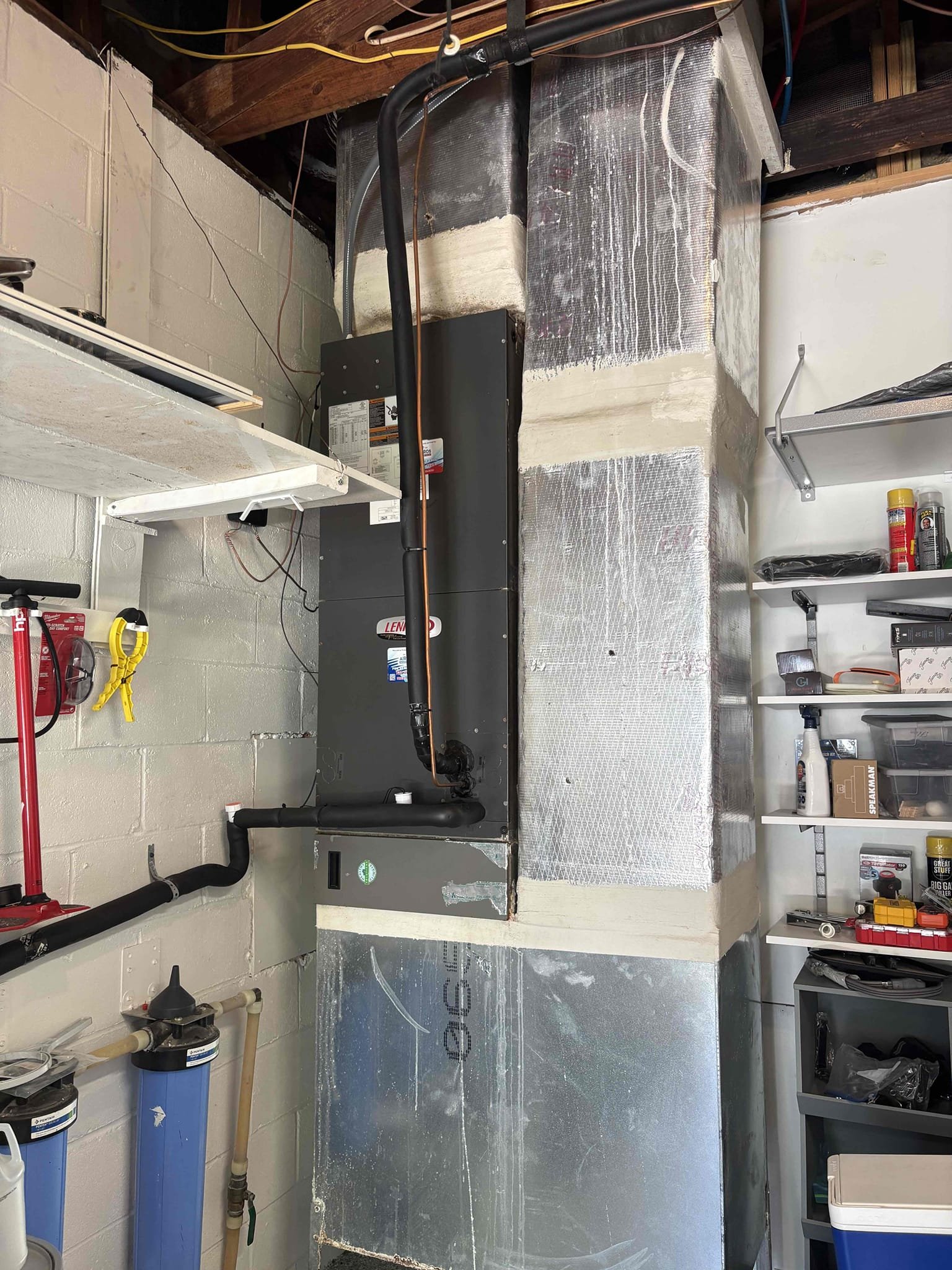 Full System Tuneup 

Home owner concerned with humidity in home 

Air Handler Notes
-coils starting to rust 

Outdoor Unit Notes 
-home owner concerned about noise. Motor is heavily rusted. Compressor operating 

System had 15° temp split indicating low on refrigerant. Went over potential repairs/leak search. System is currently out of warranty due to being second home owner. Also went over options for replacement. 

Home owner decided to charge system back to factory specs. No guarantee on how long refrigerant will last 