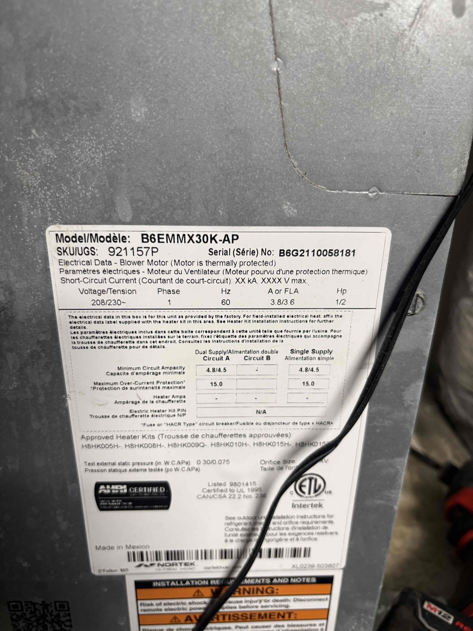 Lizard behind outdoor defrost board causing outdoor unit not to run. Bypassed board and verified system operations. Will need to return to replace board. Unit may be under warranty (second home owners)