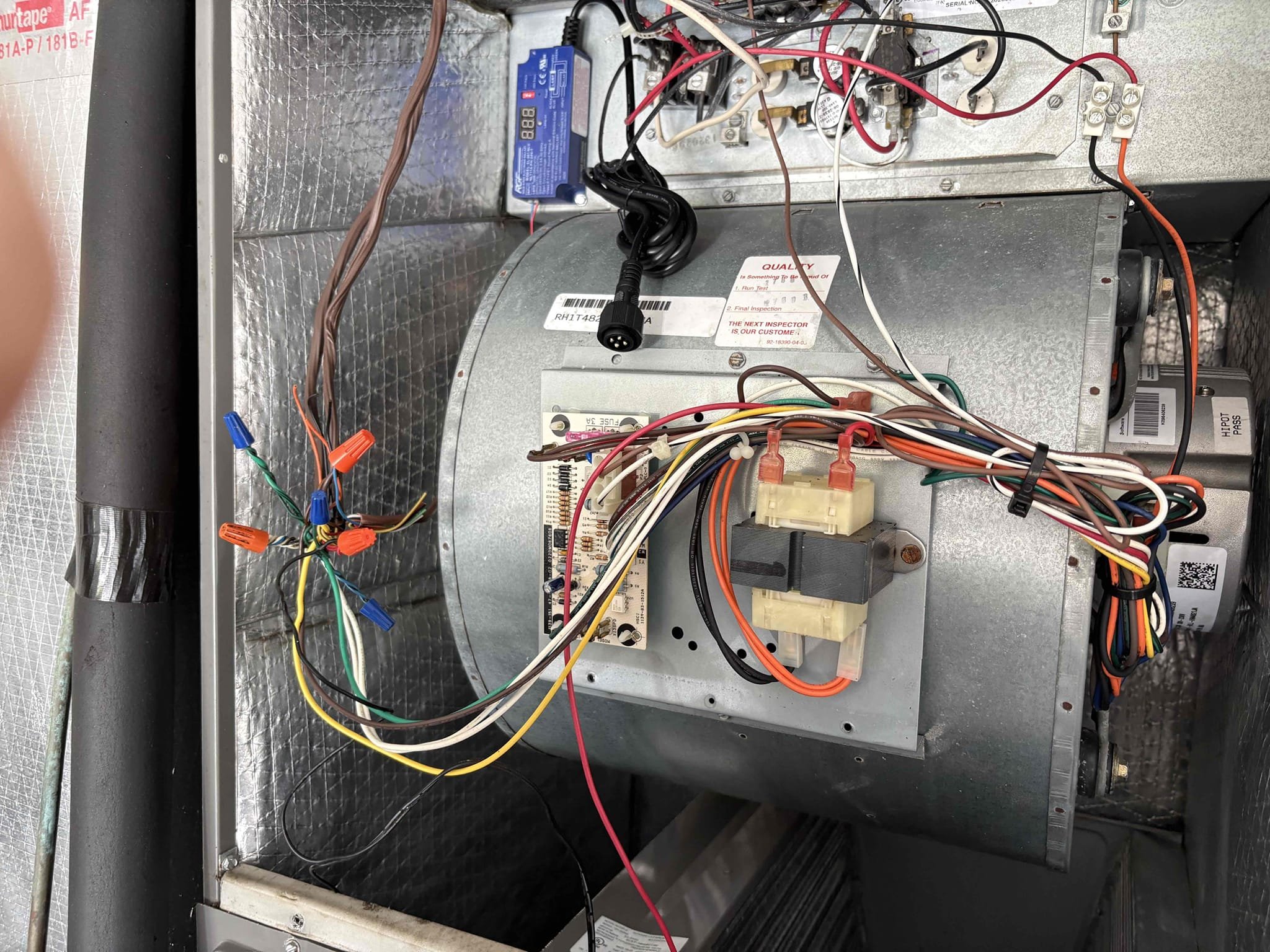 Blower Pull & Sanitize
Sanitize Cabinet Interiors  
Install Air Purifier (Mitigates Bacterial Growth Moving Forward) 

*Complimentary Duct Sanitation (495$ Value) 