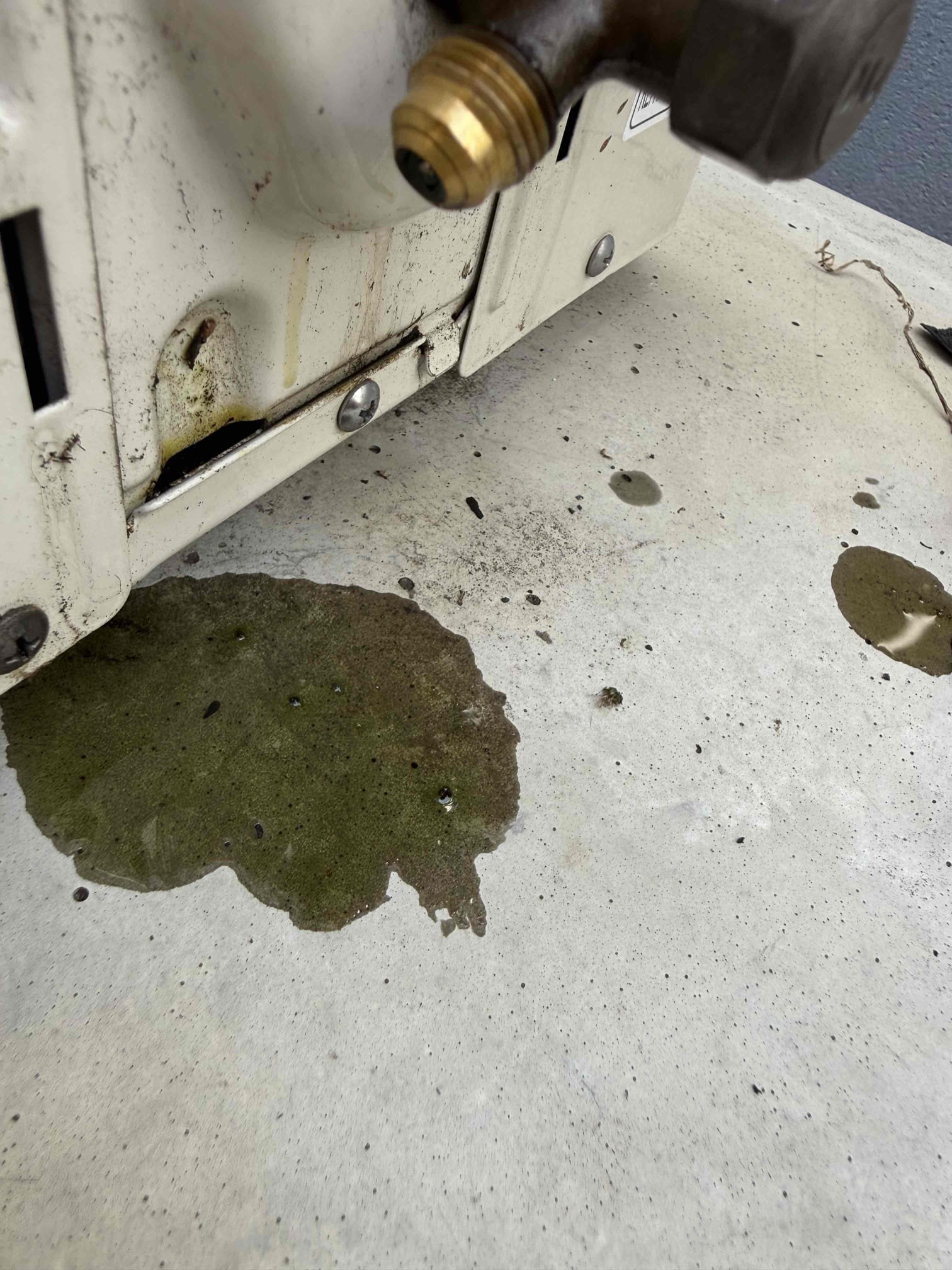 Redo flare fitting charge with refrigerant 
Pull vacuum on system 
Restore cooling to unit 