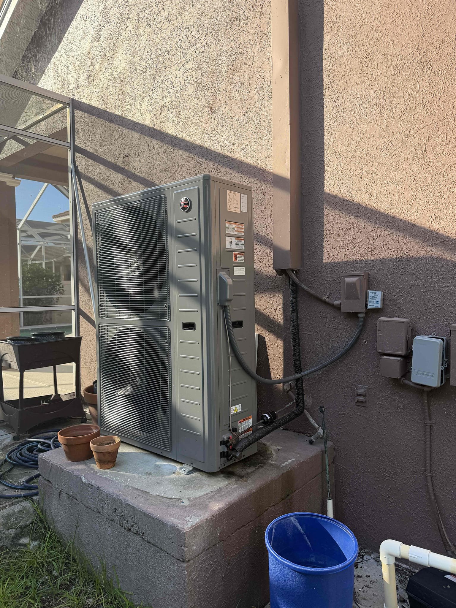 Performed Maitenence on system. Cleaned/treated drain line and primary drain pan. Cleaned condenser coils. Evaporator coils are clean. Verified safety float switch functionality. Checked amp draw on compressor. Checked amp draw on fan motor. Checked capacitor is within factory range. Inspected Contactar. Made sure all connections are tight. System is cooling with a 20° temperature split at this time.