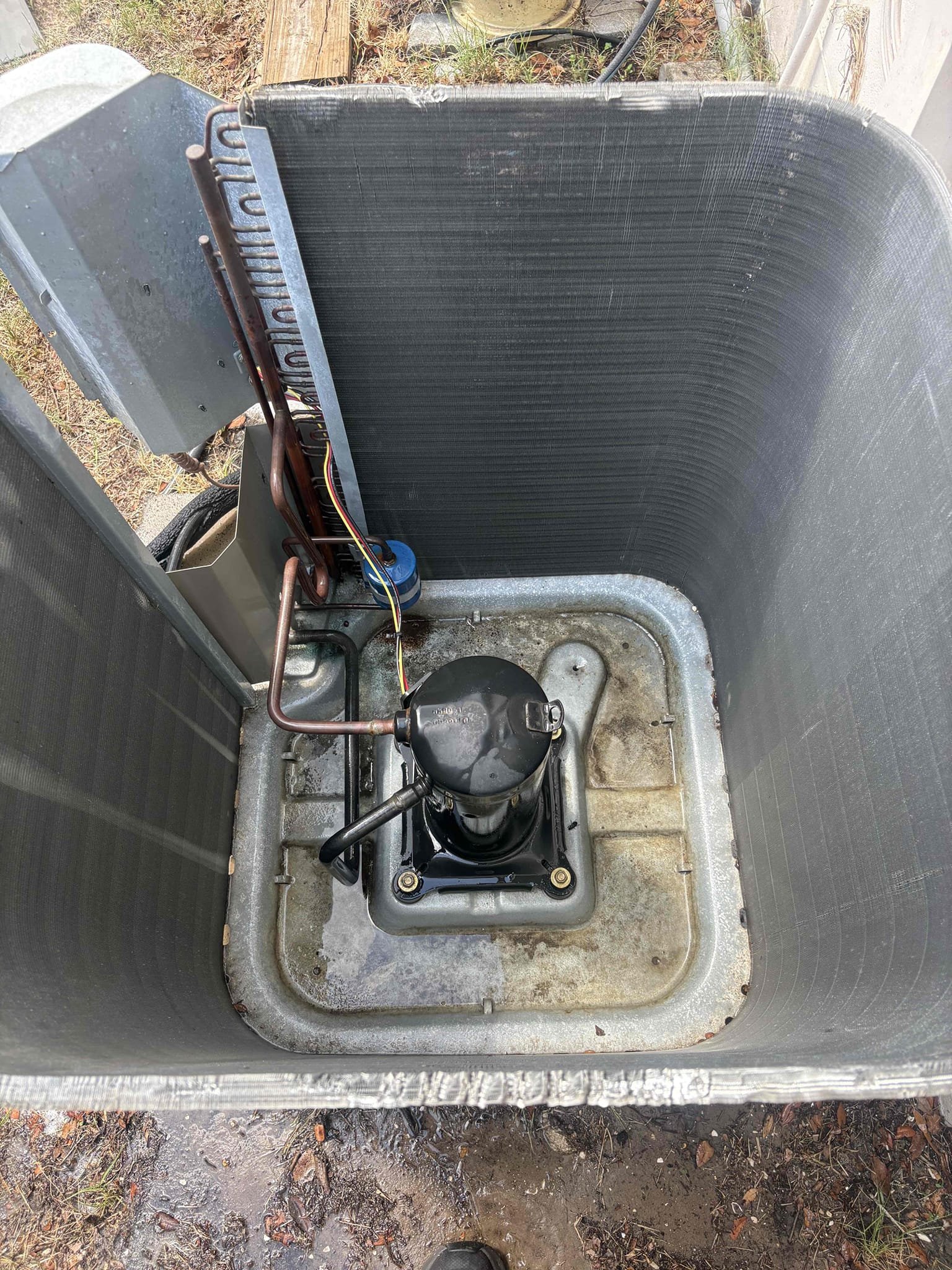 Chemical Wash outdoor condenser 

Taped outdoor insulation 

Verified system operations 