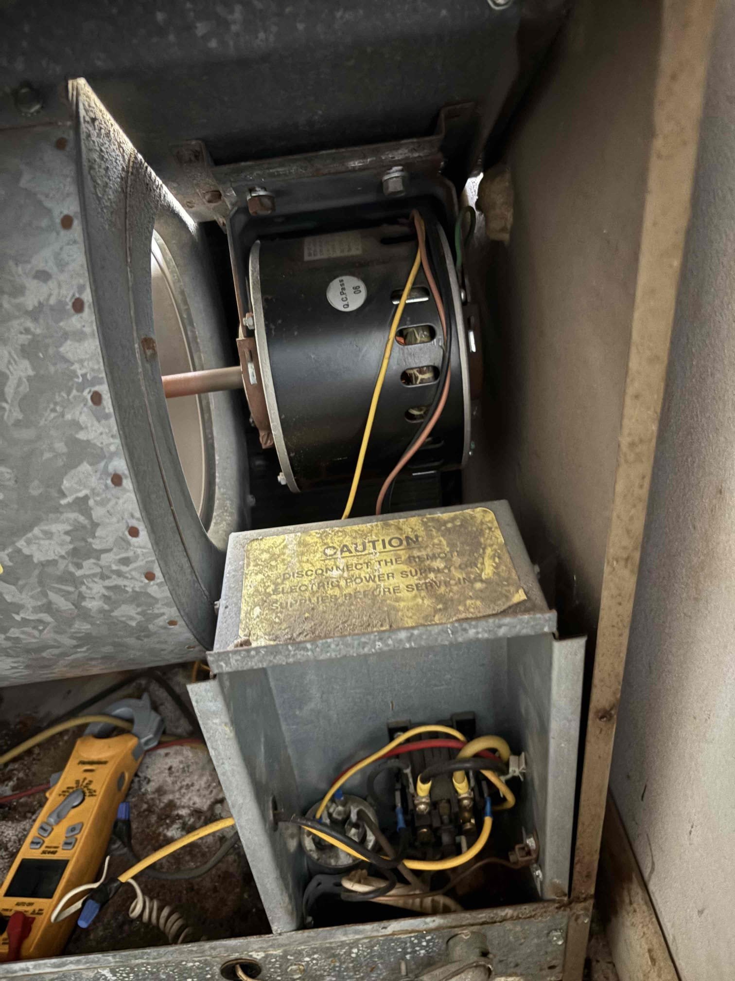 Unit is operating within manufacture specifications. No sounds at this time. Home owner states it could be coming from the above unit. 