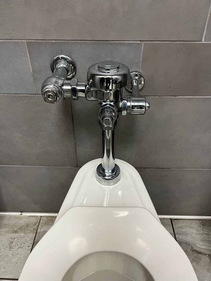 Rebuilt 2 Sloan commode valves to stop them from continuously flushing.  Rebuilt 2 Sloan commode valves to stop them from continuously flushing.