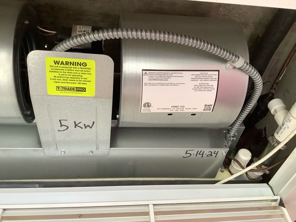 AC Maintenance Call. Perform routine maintenance per maintenance agreement on air conditioning split system. 