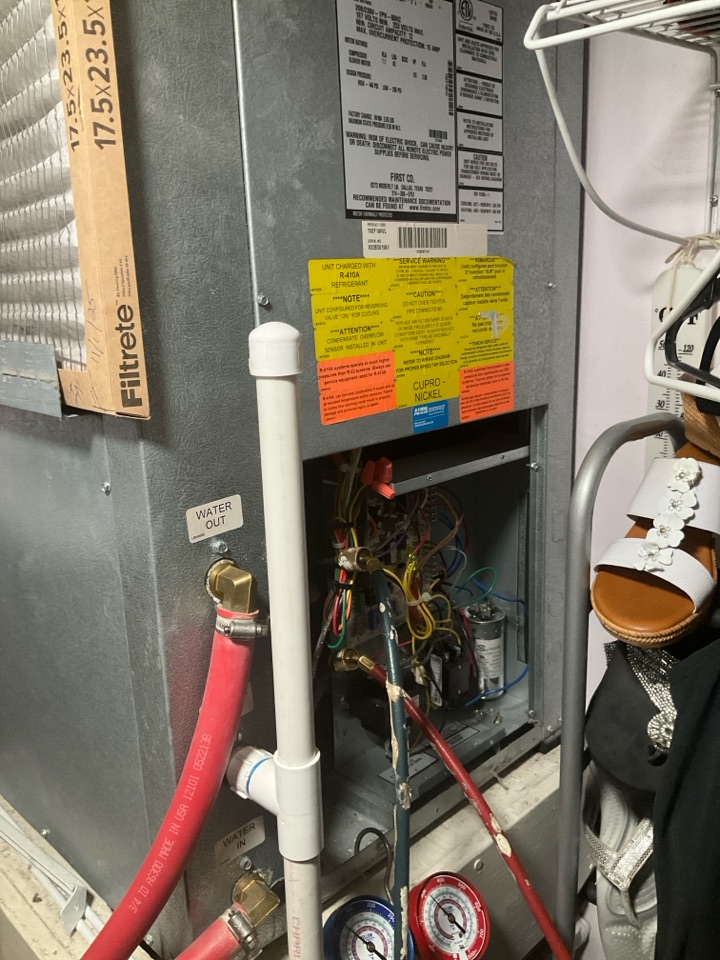 AC Maintenance Call. Perform routine maintenance per maintenance agreement on First Company Hydrotech water source air conditioning system.