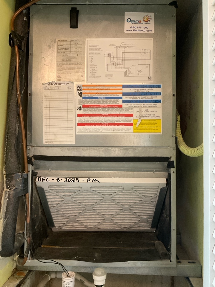 AC Maintenance Call. Perform routine maintenance per maintenance agreement on Goodman air conditioning split system. 