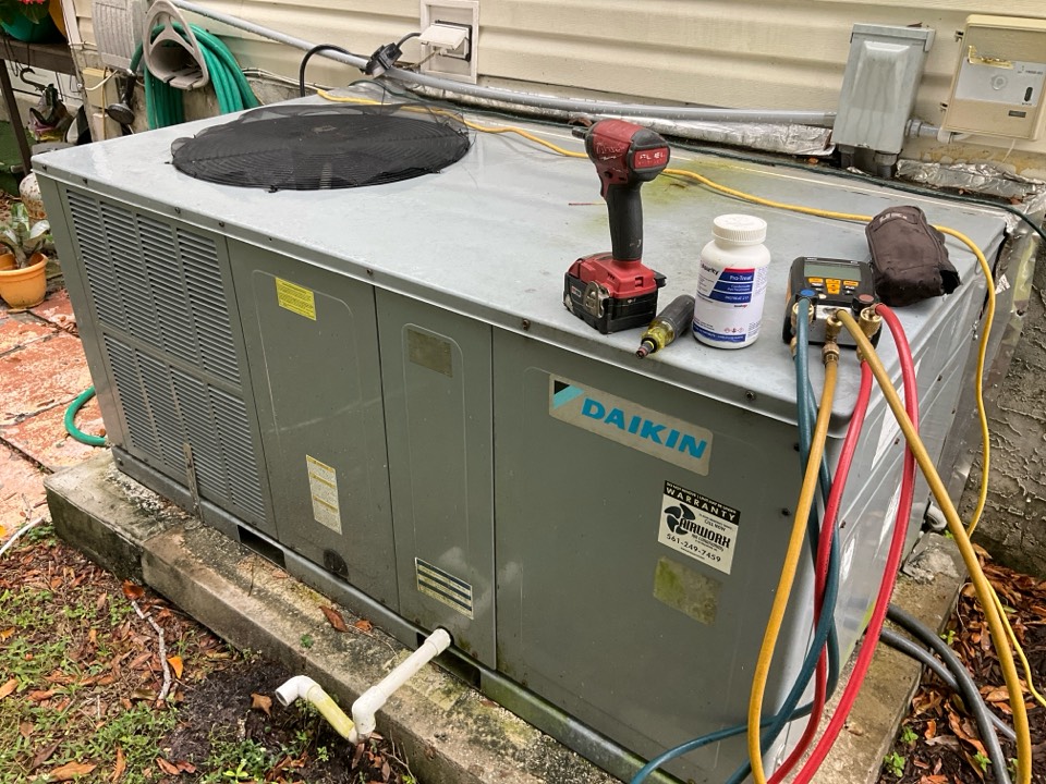 AC Maintenance Call. Perform routine maintenance per maintenance agreement on air conditioning system. 