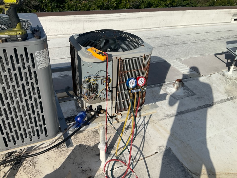 AC Maintenance Call. Perform routine maintenance per maintenance agreement on First Company and Carrier air conditioning split system. 