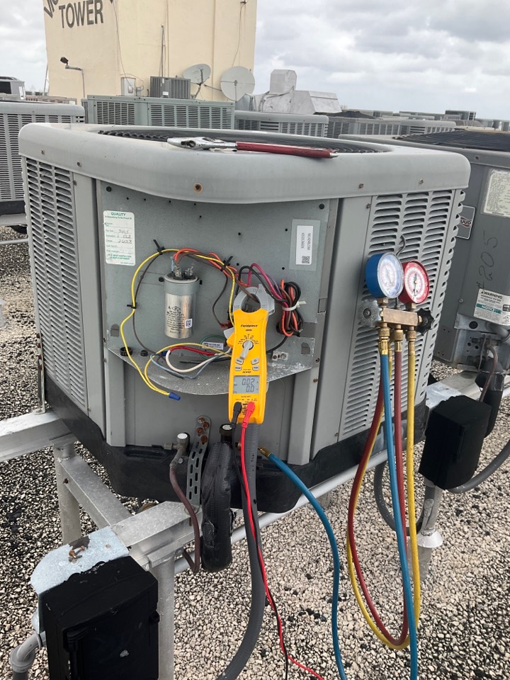 AC Maintenance Call. Perform routine maintenance per maintenance agreement on Rheem air conditioning split system. 