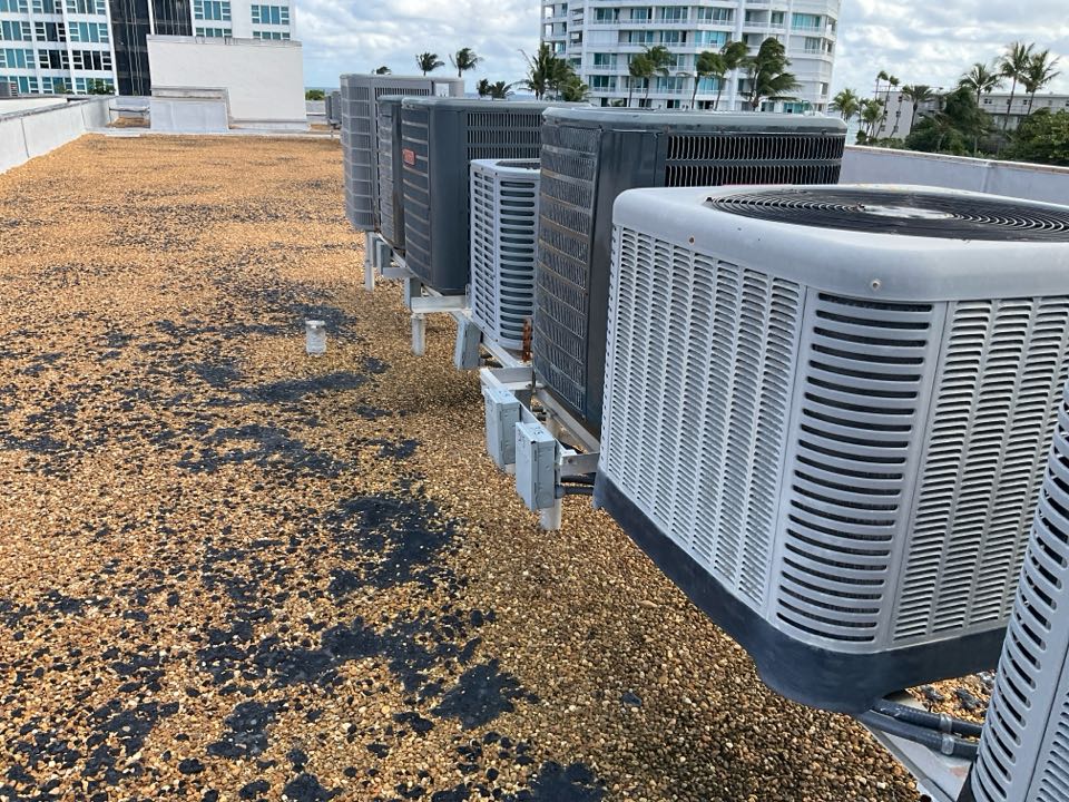 AC Maintenance Call. Perform routine maintenance per maintenance agreement on Rheem air conditioning split system. 