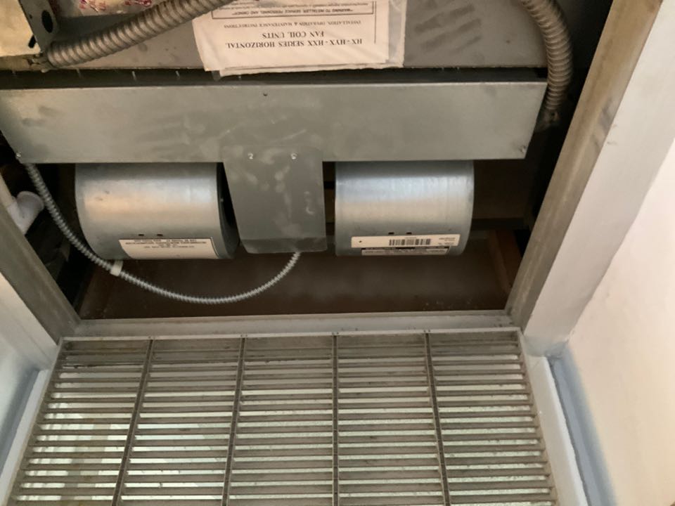 AC Maintenance Call. Perform routine maintenance per maintenance agreement on First Company air conditioning split system. 