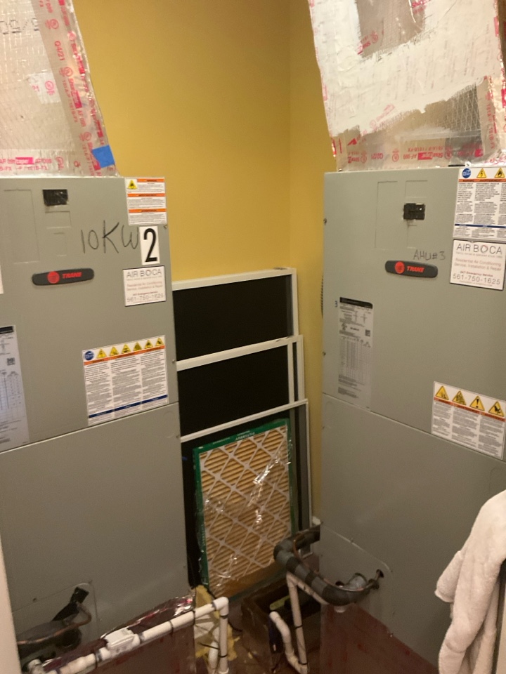 AC Maintenance Call. Perform routine maintenance per maintenance agreement on Trane air conditioning split system. 