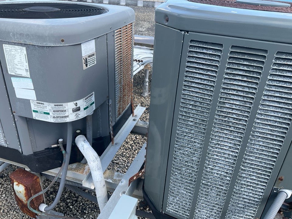 AC Maintenance Call. Perform routine maintenance per maintenance agreement on air conditioning system.