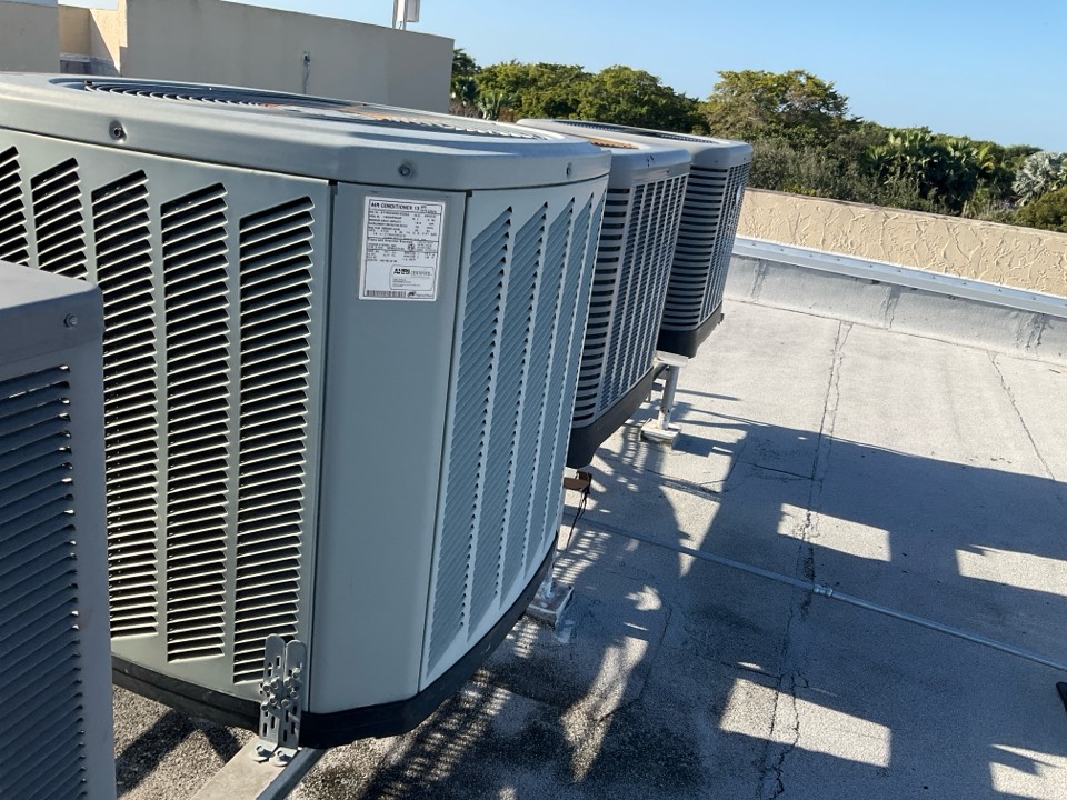 AC Maintenance Call. Perform routine maintenance per maintenance agreement on Rheem and First Company air conditioning split system. 