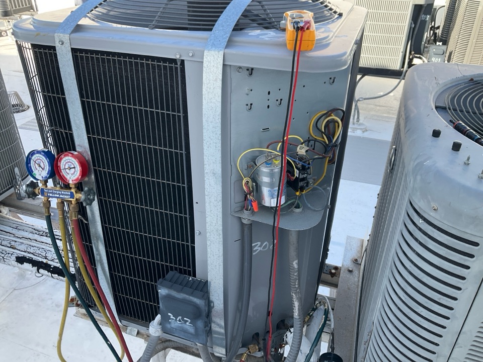 AC Maintenance Call. Perform routine maintenance per maintenance agreement on Tempstar air conditioning split system. 