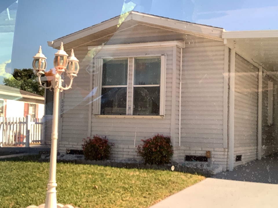 AC Repair Call unit is not heating. Evaluate system to find defective fuse. Replace fuse and unit is now heating. 