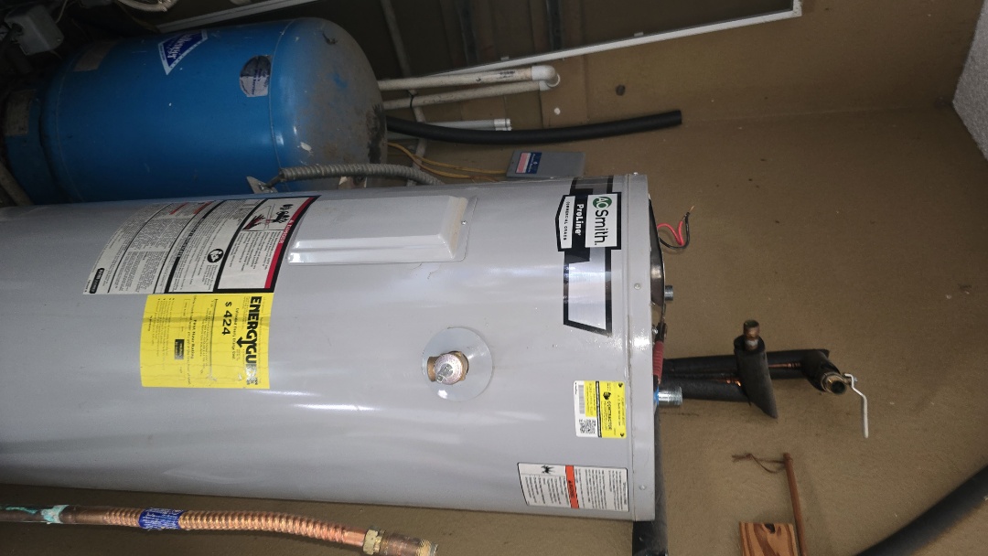 Weatherford, TX - leaking water heater 