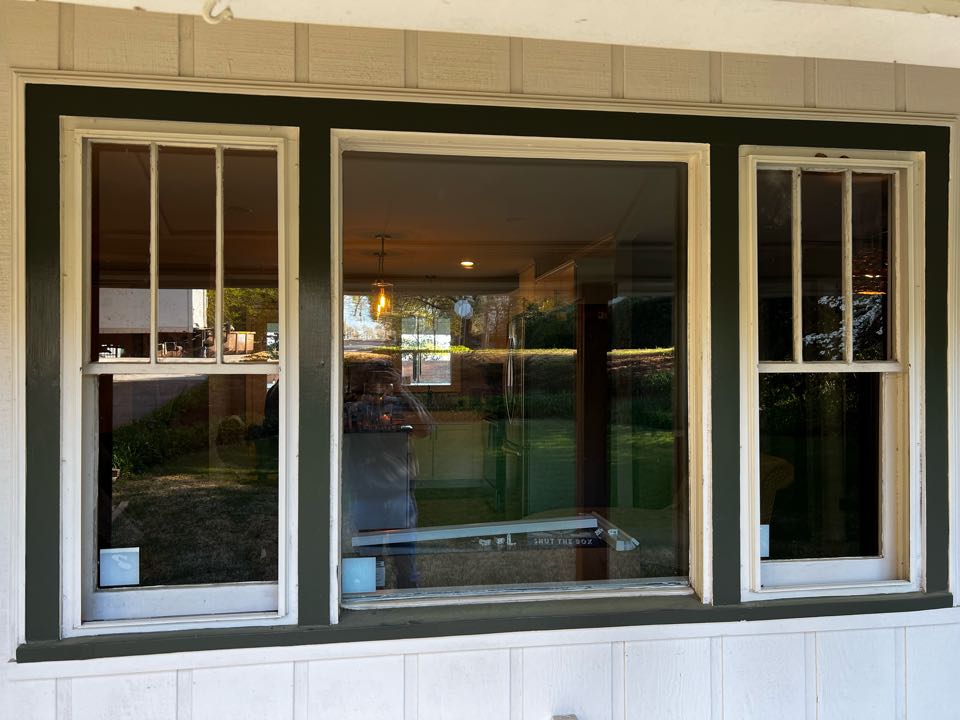 New windows for Lori Frans by Winchoice USA ( job number 29912)  New windows for Lori Frans by Winchoice USA ( job number 29912)