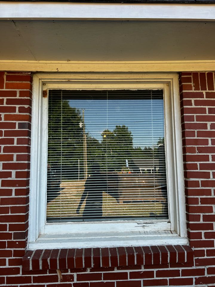 New windows for Christopher Dial by Winchoice USA (job29954)