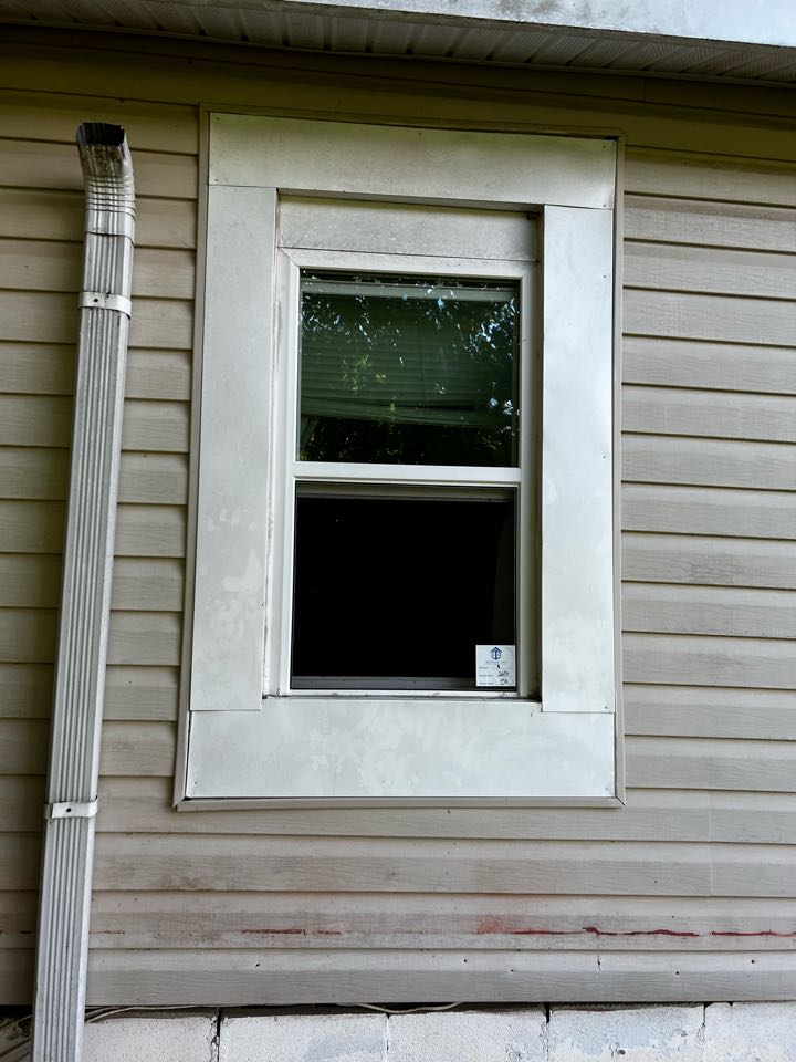 New windows for Glenda Jones by Winchoice USA (job31700)