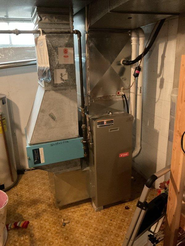 Responded to emergency call for suspected gas leak following recent vent cleaning. Performed comprehensive inspection of 15-year-old Bryant heating system and water heater installation. No active gas leak detected; recommended heat exchanger inspection which homeowner declined due to recent system cleaning.