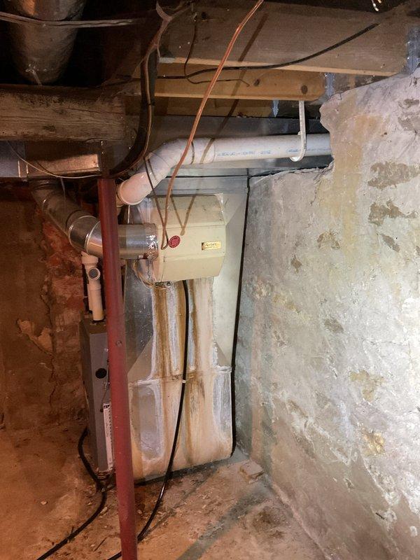 Responded to emergency service call for furnace producing carbon monoxide. Inspection revealed a cracked heat exchanger, which was confirmed as the source of CO infiltration into the home. Provided customer with replacement options as the current unit requires complete replacement due to safety hazards.