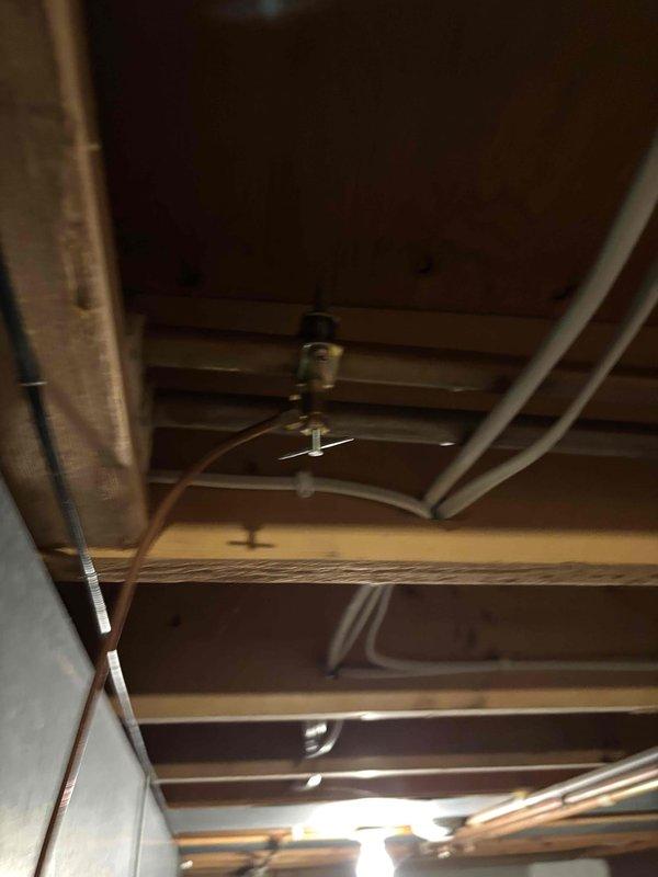 Diagnosed and serviced Aprilaire humidifier system with humidity control issues. Inspected American Standard humidifier control unit set to "AUTOMATIC MODE" and identified faulty saddle valve as primary cause of malfunction. Replaced valve and provided quote for humidistat replacement to restore proper system functionality.