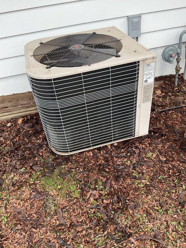 Completed prepaid AC clean and check on outdoor condenser unit. System operational but found refrigerant charge slightly low. Advised customer that unit uses R-22 refrigerant, which is no longer available, and recommended evaluating replacement options due to refrigerant phase-out limitations.